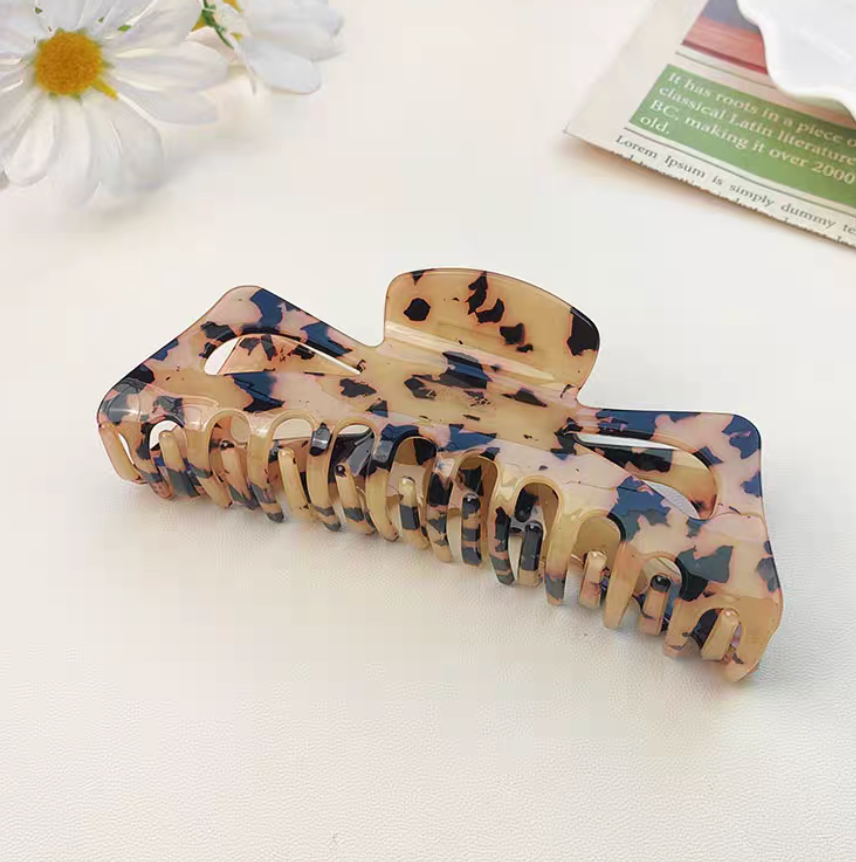 Marbled Tortoiseshell Large Hair Claw