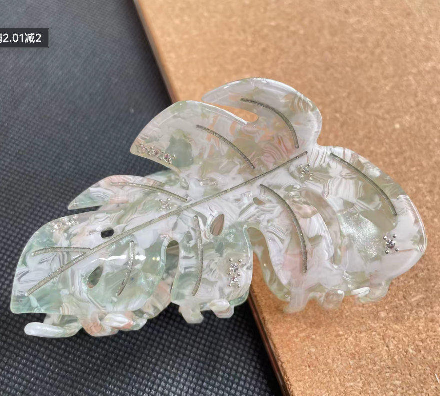 Pearlescent Botanical Leaf Hair Claw